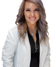 Book an Appointment with Elisha Esparza for Aesthetics