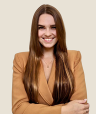 Book an Appointment with Laura Petkunaite for Services Available