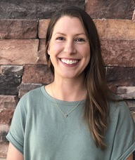 Book an Appointment with Liz Lucero for Acupuncture