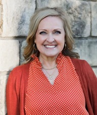 Book an Appointment with Holly McFarland for Consultations