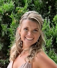 Book an Appointment with Dr. Amanda Klubek for Physiotherapy