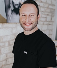 Book an Appointment with David Queen for Aesthetics