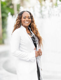 Lillian Davis, MSN, FNP-BC null