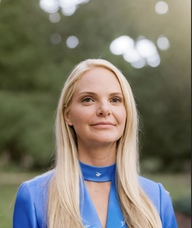 Book an Appointment with Caroline Arnette for Acupuncture
