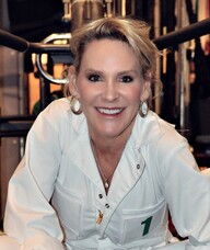 Book an Appointment with Mindi Boysen for GOLF LESSON - TRAINING - MEDICAL