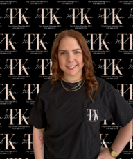 Book an Appointment with Holly L for Aesthetics