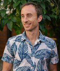 Book an Appointment with Peter Galle for Full Body Acupuncture