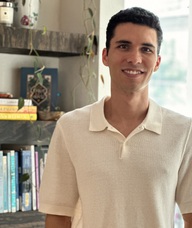 Book an Appointment with Armando Felipe Garcia for Student Acupuncture