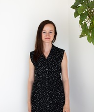 Book an Appointment with Dr. Amber Hincks for Acupuncture