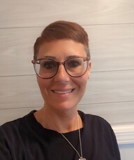 Book an Appointment with Lisa Hartlieb for Signature IV's