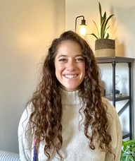 Book an Appointment with Hannah Goldstein for Getting Started in Therapy: New Client