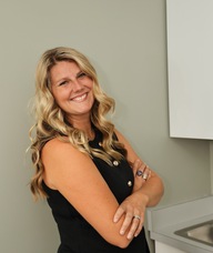 Book an Appointment with Emily DaValle for Acupuncture